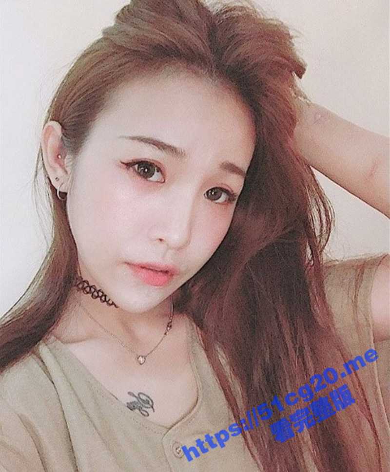 台妹缺钱借裸贷 不料遇心机男 以重装电脑社交软件为由 将视图复制流出！ - 51吃瓜网-51吃瓜网