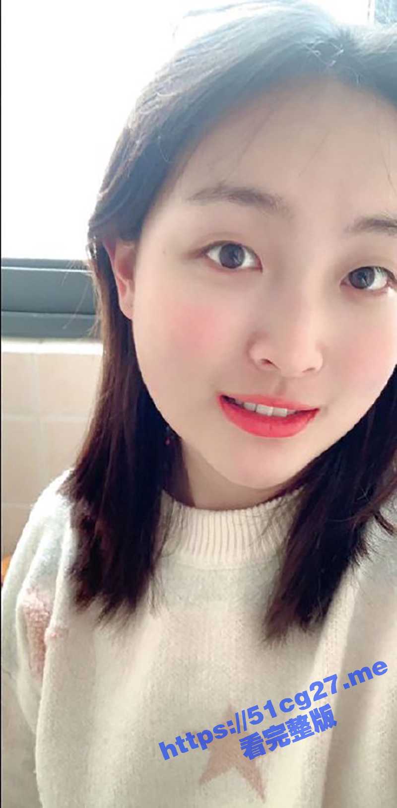 瓜友曝光前女友 经管学院大三反差婊 骚逼还有个闺蜜也被我拿下了 后来被发现了跟我闹分手 - 51吃瓜网-51吃瓜网