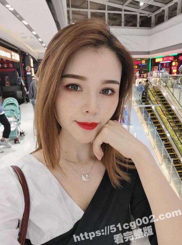 极品气质御姐少妇 为偿还贷款只能被迫肉偿 一对巨乳虽然下垂 依然难掩曾经的辉煌！-51吃瓜网