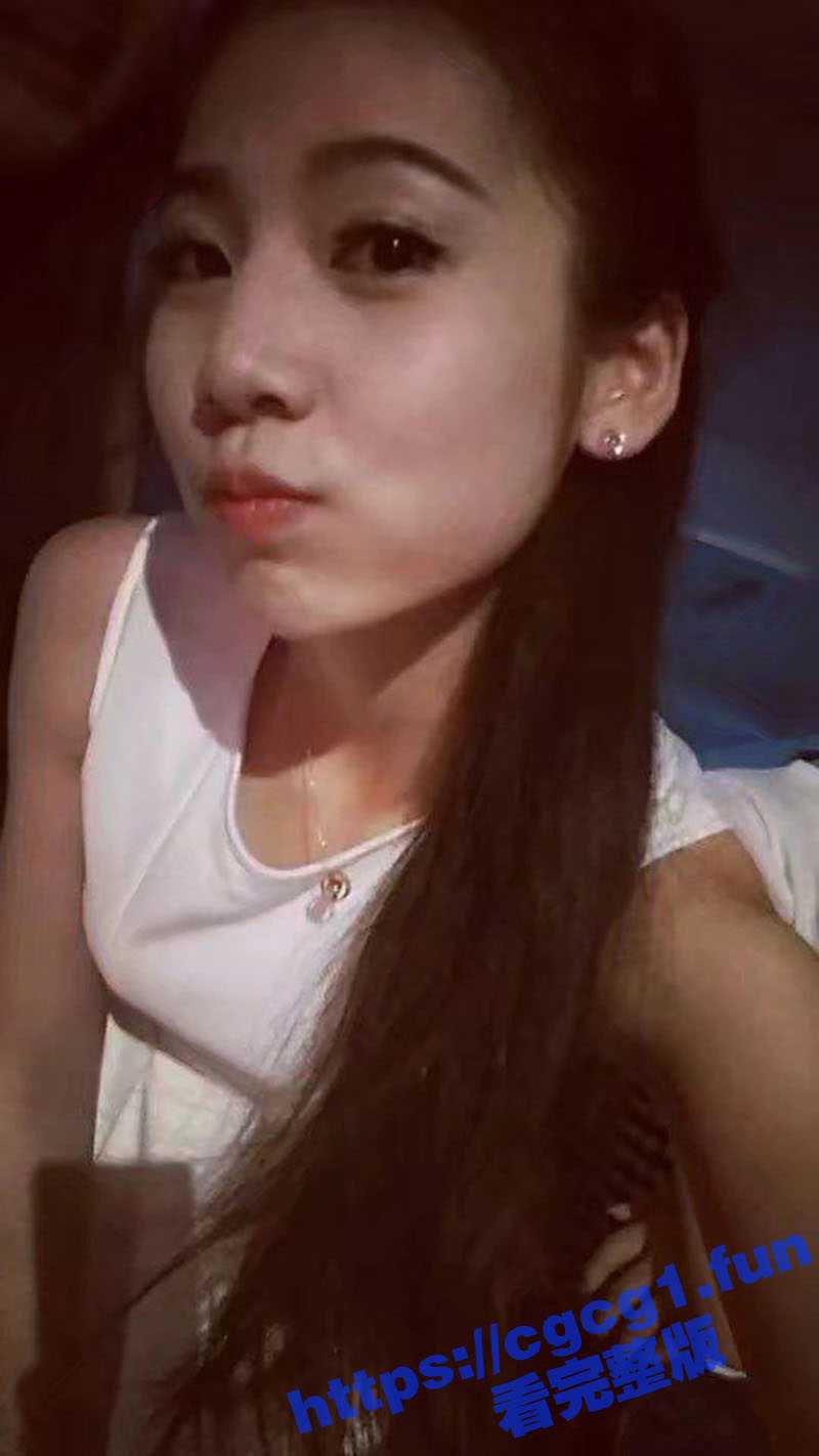 刺激偷拍邻居女神！江西九江市商场柜姐 韩雨嘉 遭邻居偷拍洗澡 发到网上供网友们欣赏 - 51吃瓜网-51吃瓜网