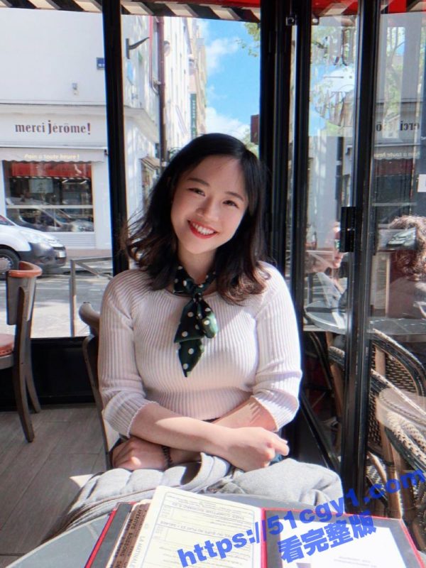 湖南长沙人妻 刘欣源 被炮友彻底开发 风骚眼镜婊跳蛋掰穴自慰 十分饥渴难耐！-51吃瓜网