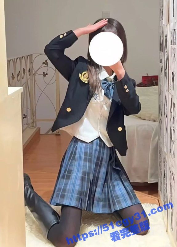 推特大神 元歌的恋爱日记 新作！蓝色JK妹妹性爱合集 被猛男干到晕厥 极致刺激引爆感官！-51吃瓜网