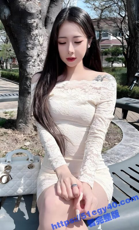 推特反差婊Bella0406！丰臀巨乳被男友SM调教 捆绑爆肛玩法炸裂 露脸自慰淫靡不堪！-51吃瓜网