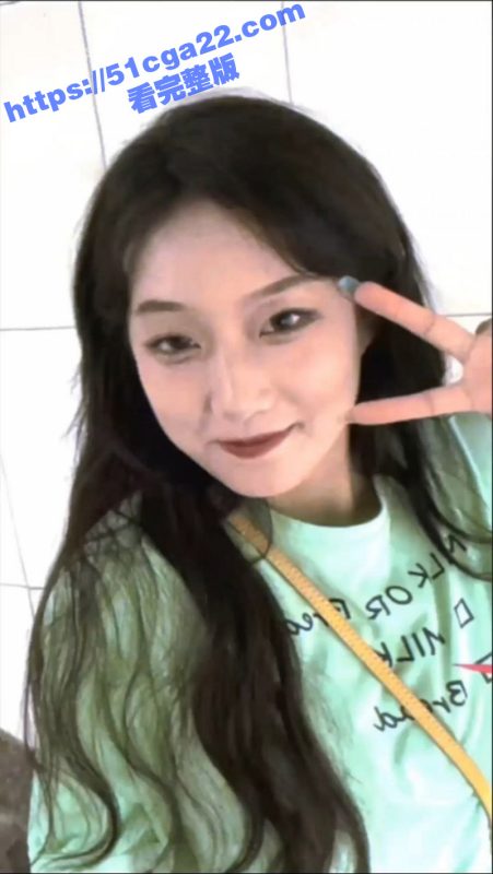 纯欲风高颜值女神 露脸私拍泄密 撅臀展示猫尾肛塞 道具撑穴上演自慰下蛋精彩瞬间！-51吃瓜网