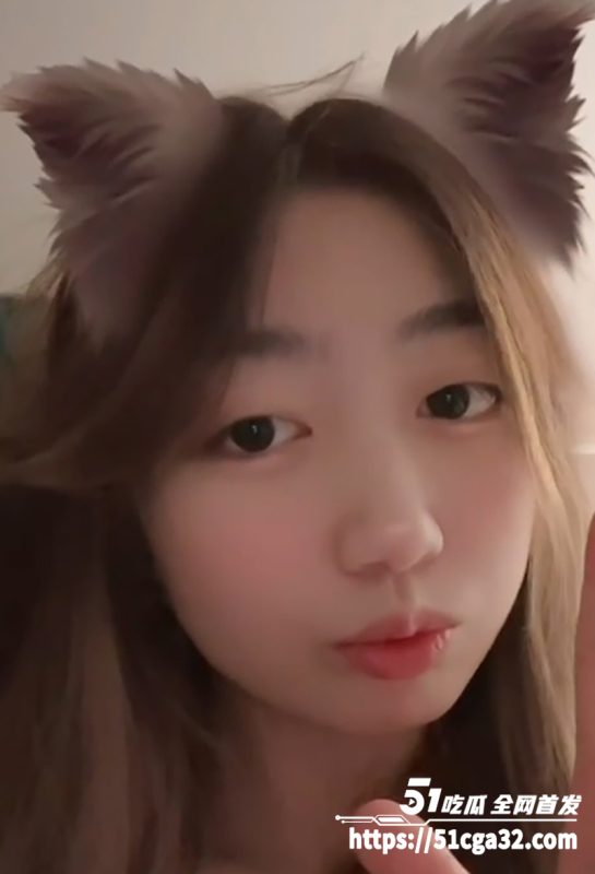 清纯反差少女网调约炮视频曝光 为刺激网上认主 线下约炮被主人狂操 超美尤物床上淫劲爆棚！-51吃瓜网