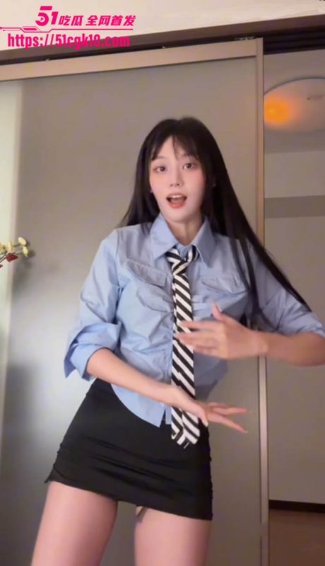 推特极品福利姬 玉米yum707 8月最新福利裸舞流出 清纯脸蛋诱惑骚舞 极致反差令你欲火焚身！-51吃瓜网