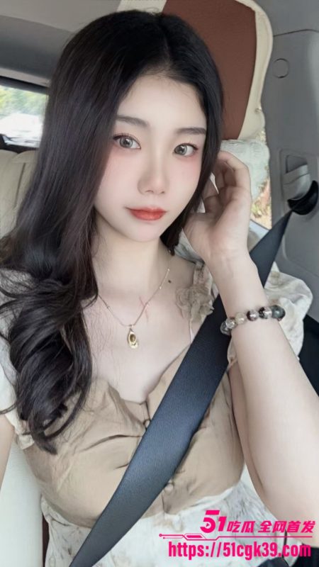 四川成都反差人妻 杨琴 背着老公与大屌偷情 被疯狂抽插尖叫连连 反差感十足！-51吃瓜网