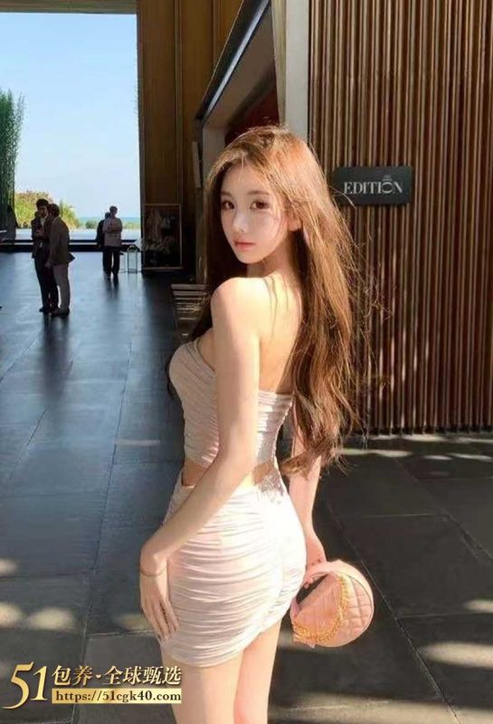 51包养 高端外围 | W1SZ091213 深圳极品身材模特 身材超一流 饱满多汁馒头逼 会吸会夹 爽上云端 质量保真 假一罚十-51吃瓜网