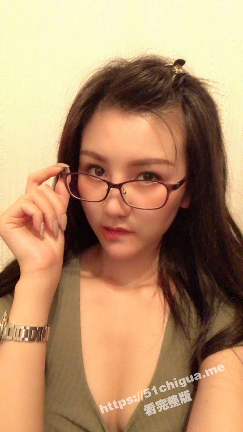 瓜友勾搭刚刚离婚小嫂子！高颜值成熟诱人的小嫂子离婚了 聊了几天开始发照片视频 不雅自拍流出！ - 51吃瓜网-51吃瓜网