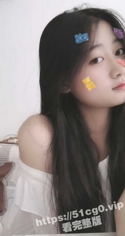 清纯女友不为人知的反差！表面乖乖女 实则是个骚货 约炮 出轨 偷情 床上骚样被无情曝光！-51吃瓜网