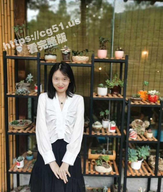 少见的纯爱情侣破解资源！西安师范大学 陈蕊 前男友网盘被破解 自拍性爱视频流出 当时还挺出名的！-51吃瓜网