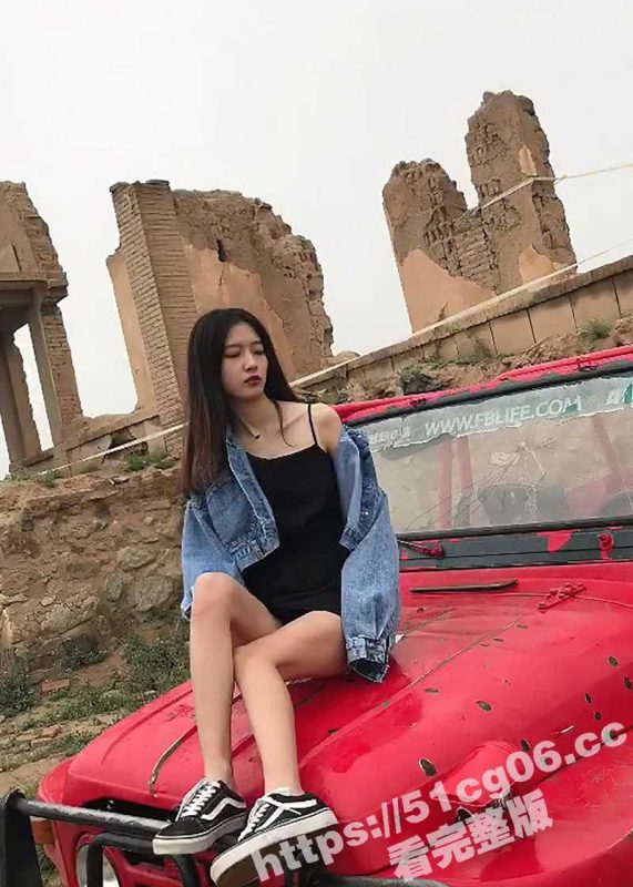 西安交通大学校花 顶级颜值反差婊 何玫琳  与渣男前男友私拍性爱视图泄密!-51吃瓜网