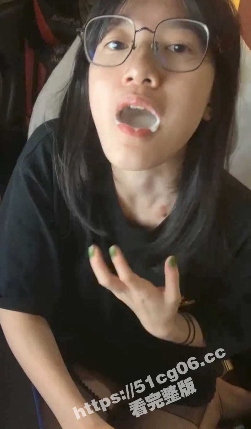 每日大赛之【纯素人眼镜女友】 - 51吃瓜网-51吃瓜网