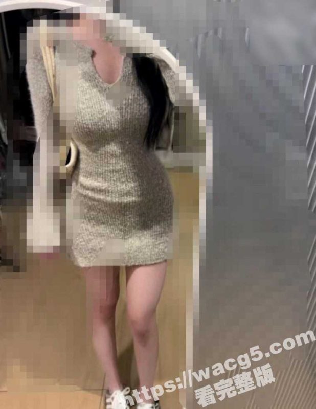 极品身材妹妹洗完澡穿着性感内衣诱惑哥哥没成功 最后下面受不了了直接主动上手-51吃瓜网