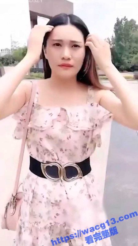 西安电影学院女大学生被学校门口冒充导演的骗子操了 社会险恶遇人不淑啊！-51吃瓜网