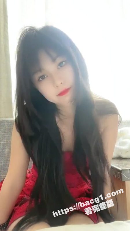 酒吧认识的小姐姐 红裙性感身材一流 高颜值长腿小骚货 回家后竟发来自慰视频！-51吃瓜网